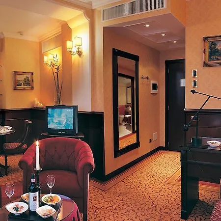 Atahotel Quark ミラノ