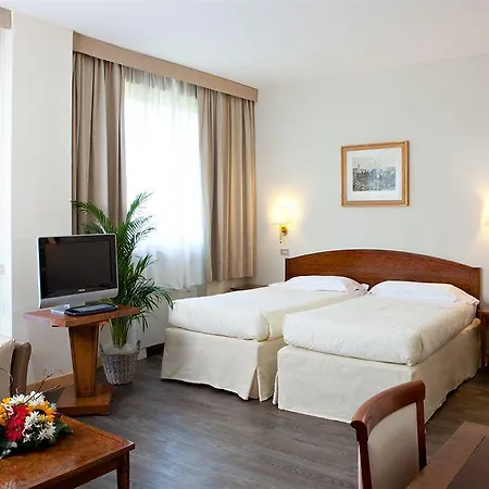Atahotel Quark Mediolan