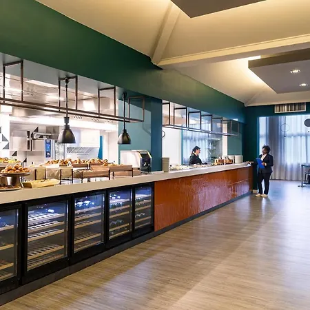 فندق Atahotel Quark ميلان