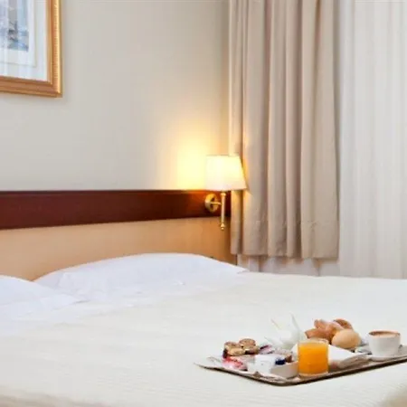 Hotel Atahotel Quark