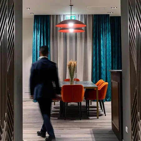 Atahotel Quark Hotell 4*