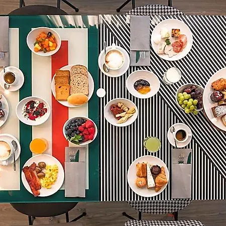 Ξενοδοχείο Atahotel Quark