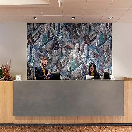 Atahotel Quark Ξενοδοχείο 4*