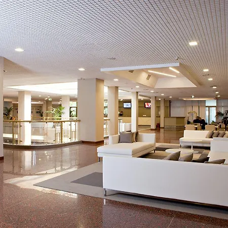 Отель Atahotel Quark 4*