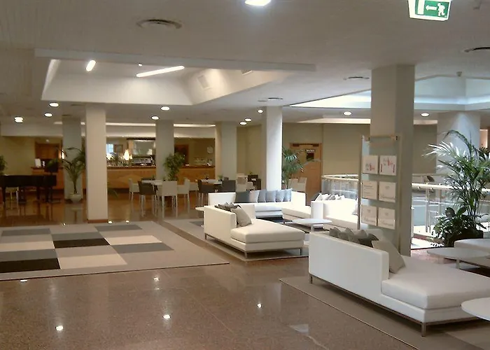 호텔 Atahotel Quark 4*